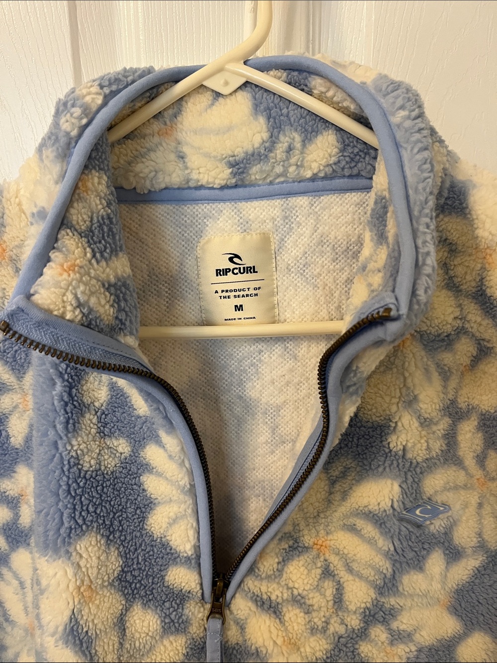 Rip Curl Light Blue and Cream Floral Sherpa Half-Zip Pullover - Picture 2 of 5